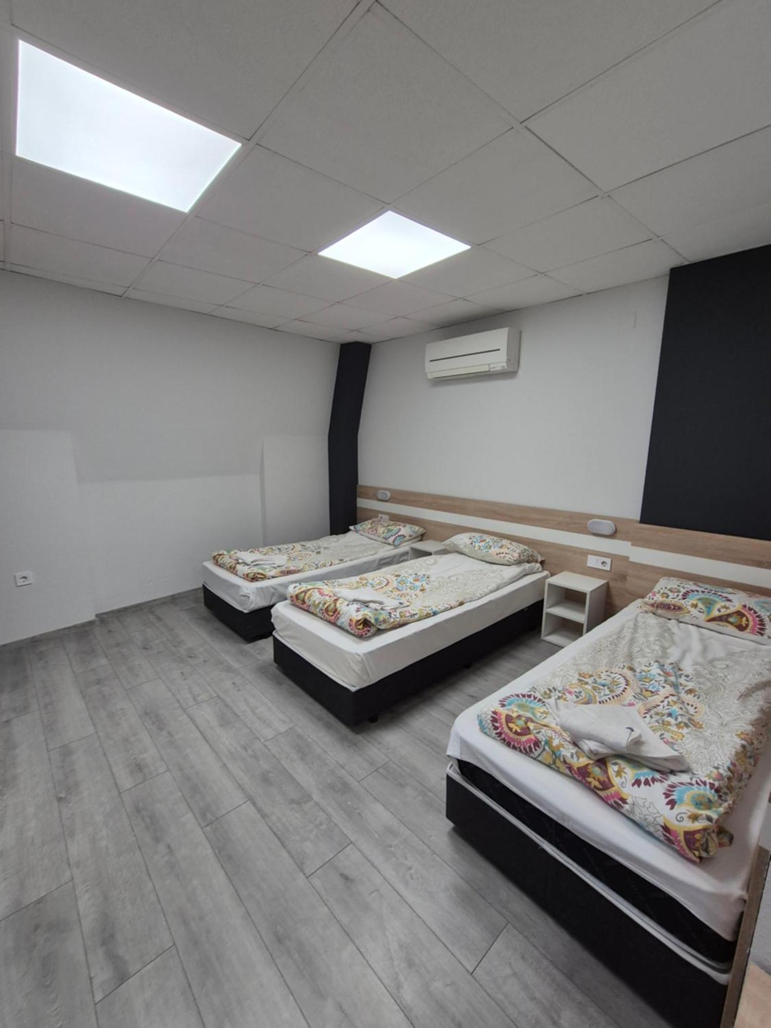 Guest House "The House" Топ Център Габрово Extérieur photo