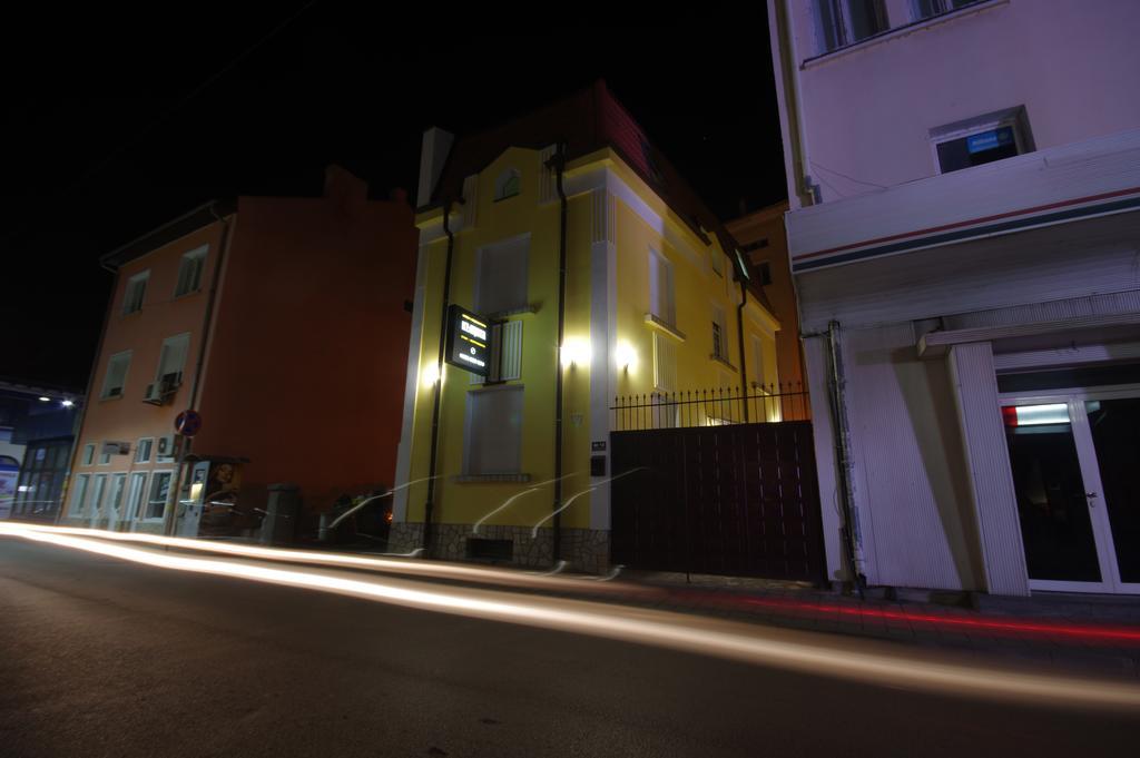 Guest House "The House" Топ Център Габрово Extérieur photo